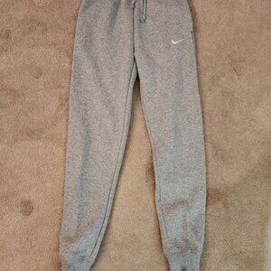 NIKE HIGH RISE JOGGERS